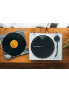 Audio-Technica LP70XBT - automata lemezjátszó szíjhajtással és Bluetooth kapcsolattal /fehér-ezüst/