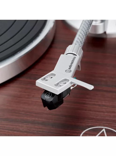 Audio-Technica AT-LPW50BTRW - manuális, szíjhajtásos lemezjátszó