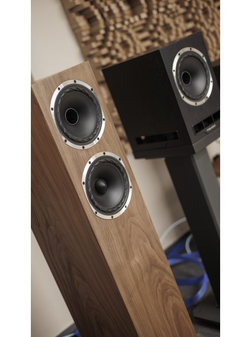 Fyne Audio F501S álló hangfalpár /dió/