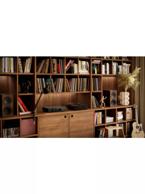Hegel H150 sztereó integrált erősítő /fekete/