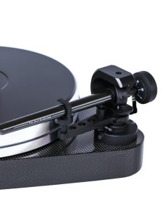 Pro-Ject RPM 9 Carbon analóg lemezjátszó /hangszedő nélkül./