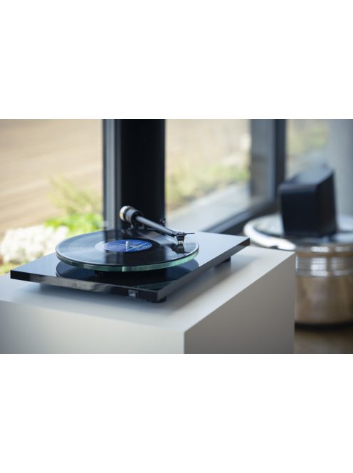 Pro-Ject-T2-Super-Phono-lemezjatszo-fekete