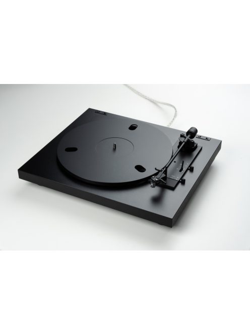 Pro-Ject Automat A1.2 - lemezjátszó Pick It MM E hangszedővel /fekete/