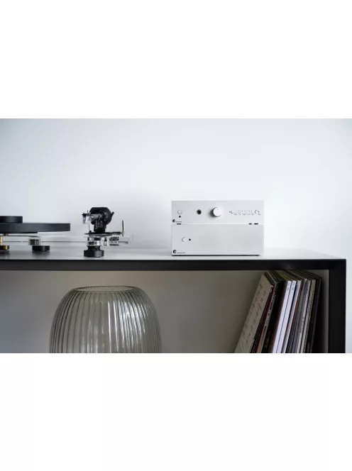 Pro-Ject Pre Box S3 - All-In-One vezérlőközpont /ezüst/
