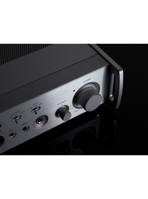TEAC HA-507 - Fejhallgató- és előerősítő /ezüst/