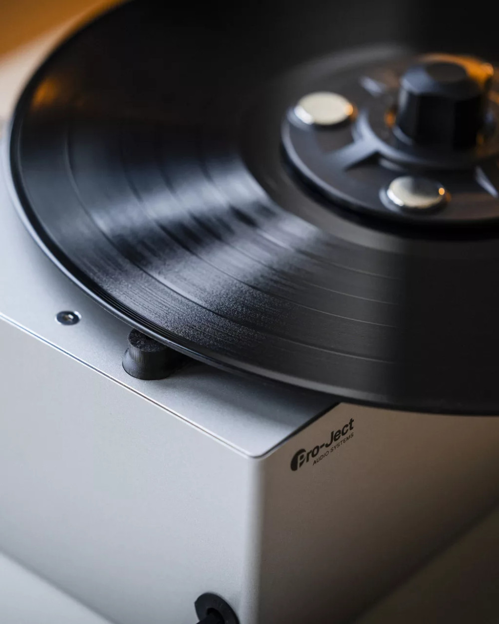 Pro-Ject VC-E-Mini - motoros lemezmosó készülék
